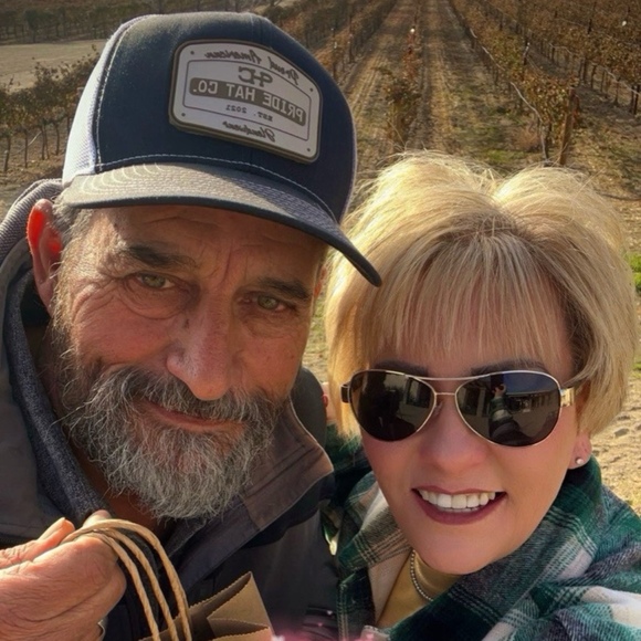 Meet your Posher, Necia - Picture 1 of 1